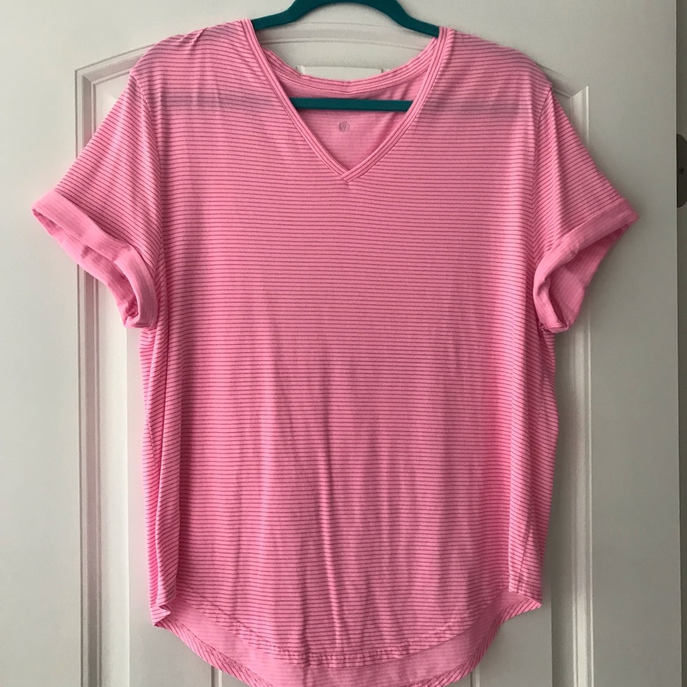 Lululemon pink top
